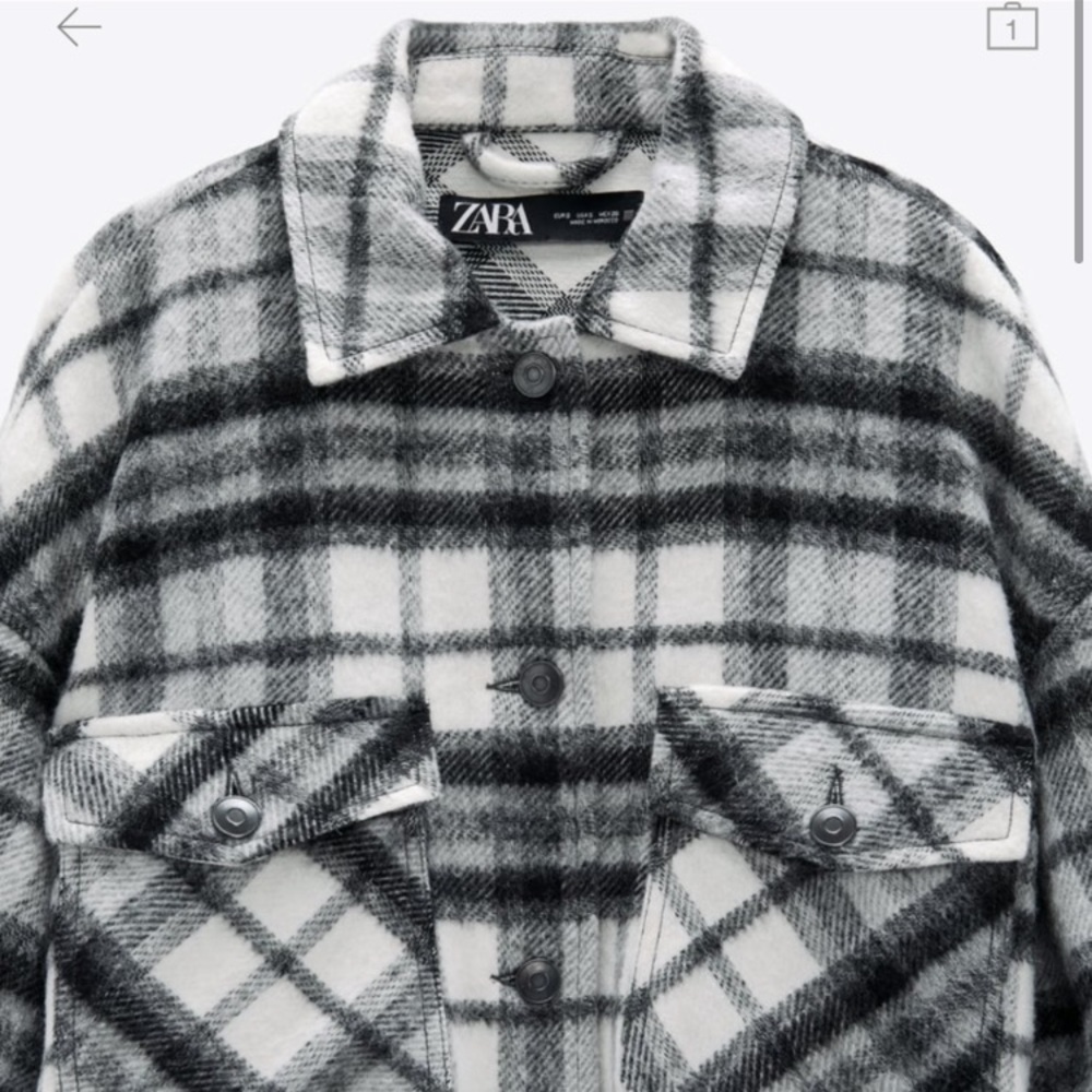 Black & white plaid shacket